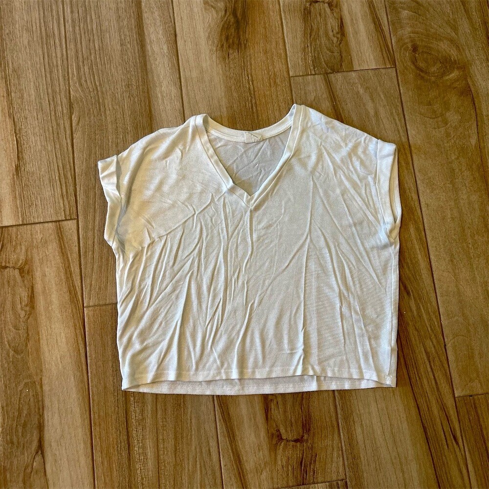 Mod Ref T-Shirt Womens Size S Ivory V-Neck Rolled Cuff Cropped Boxy Top